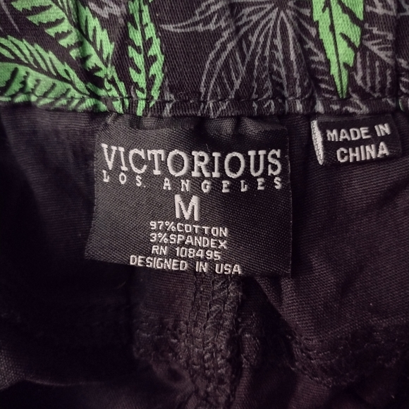 Rare Pot Leaf Pants - Picture 3 of 3